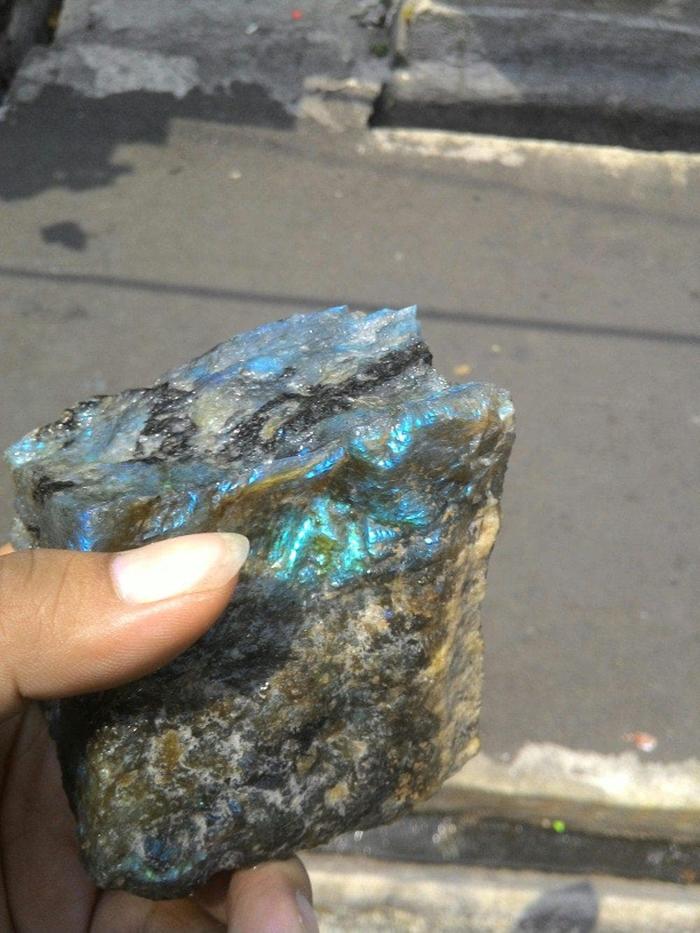Bahan / Rough Labrador Rainbow / Moonstone Labradorite / Rainbow
