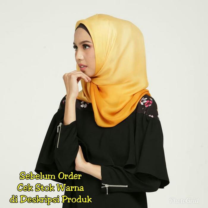 Hijab Kerudung Segi Empat KERUDUNG OMBRE 2 Scarf ZOYA Original