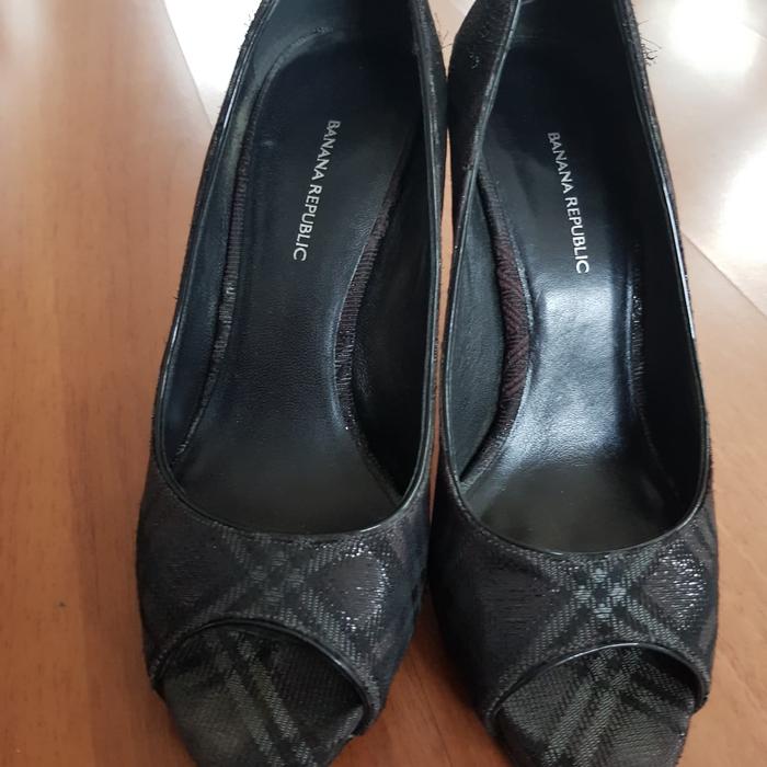 Banana Republic Heels