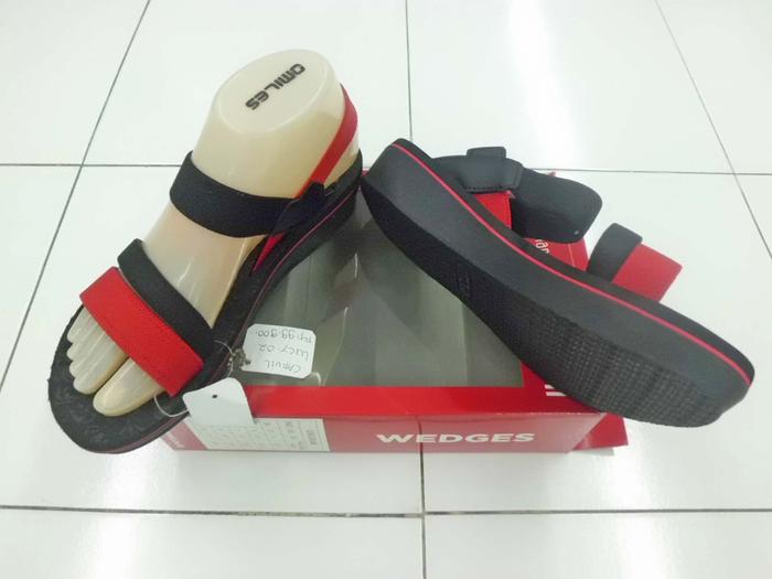 Sandal Wedges Tali Spons Carvil Lucy-02 (Black/Red)
