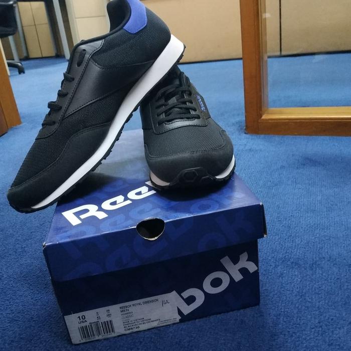 sepatu reebok