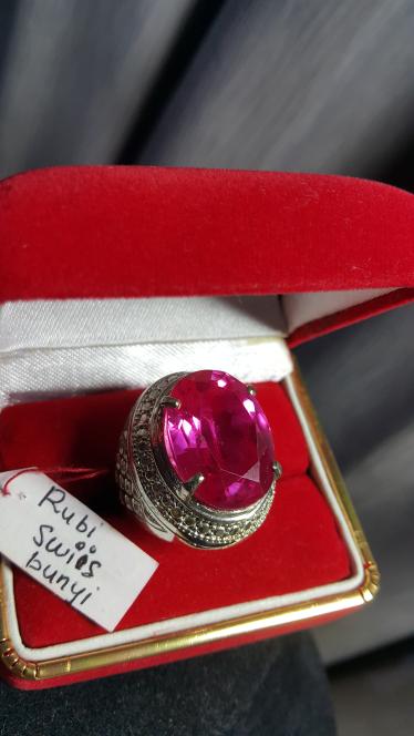 CINCIN BATU MERAH RUBY SWISS DIAMOND CUT JUMBO RING PERAK