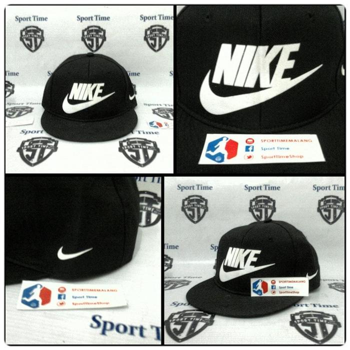 Nike True Block Snapback / Topi Nike - Black / White Berkualitas