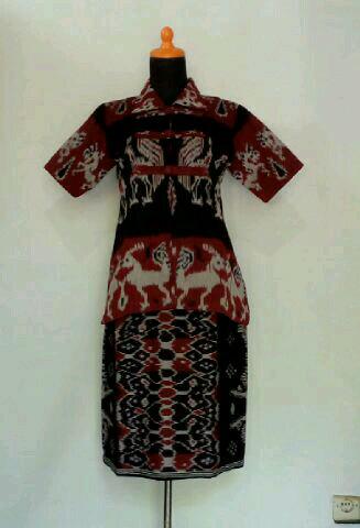 setelan tenun NTT formal