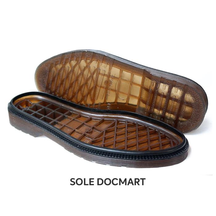 Size 44-45 Sole Docmart (Dr. Martens) Transparant, Model The Original