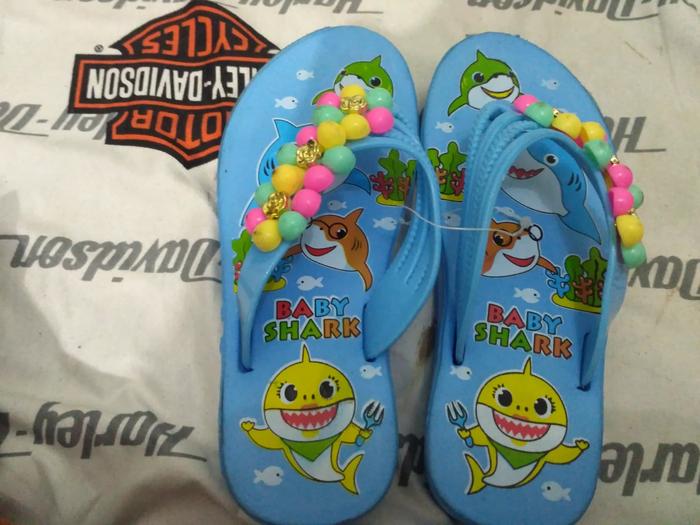 SANDAL JAPIT CEWEK BUNGA BABY SHARK MODEL XY _328 SIZE 24 -35