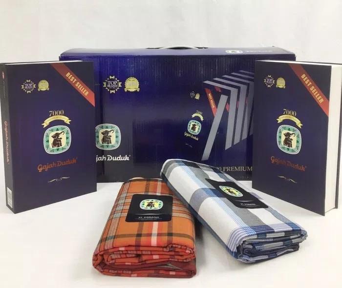 Sarung gajah duduk buku 7000 benang
