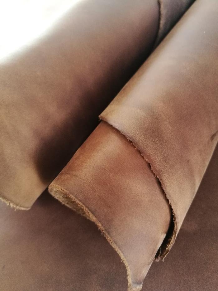 MARZO - Crazy Horse Leather Light Brown - Kulit Sapi Lembaran