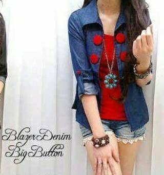 Blazer Denim Kancing Besar