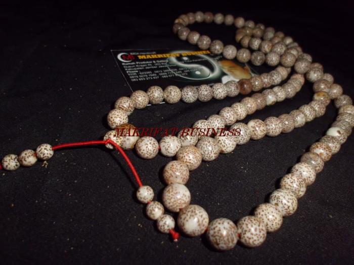 Tasbih Kwalitas Super Biji Rotan Ukuran 108 Biji in MAKRIFATBUSINESS