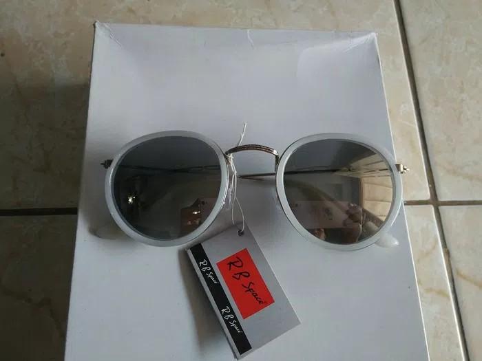Kacamata bulat oval Ye903
