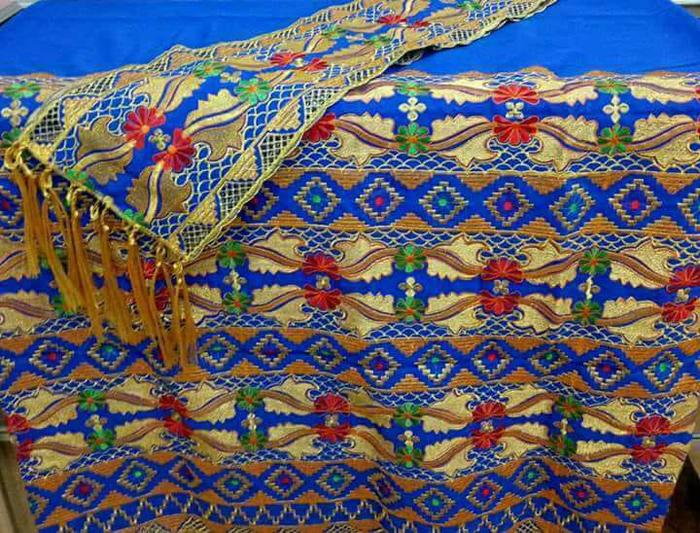 Songket Tapis Lampung Bordir Tiga Tingkat Biru