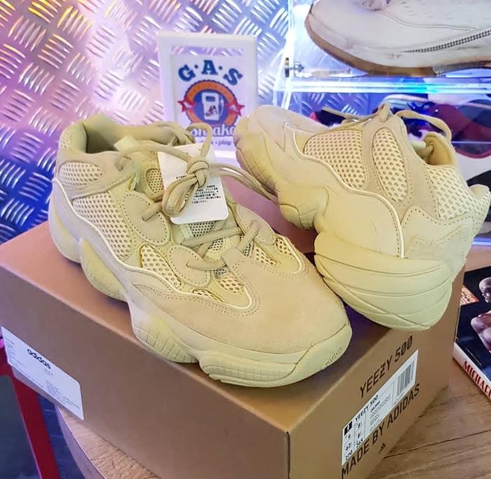 ADIDAS YEEZY 500 “SUPER MOON YELLOW ”