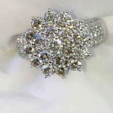 Cincin emas dan berlian