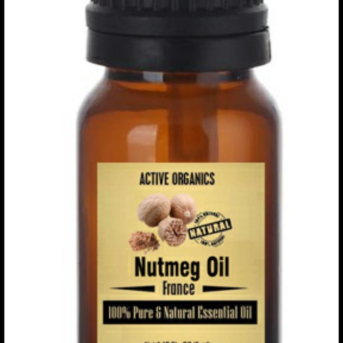 100% Pure Essential Oil Nutmeg / Minyak Pala (5 ml)