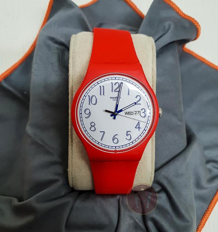 Swatch Red Me Up SUOR707