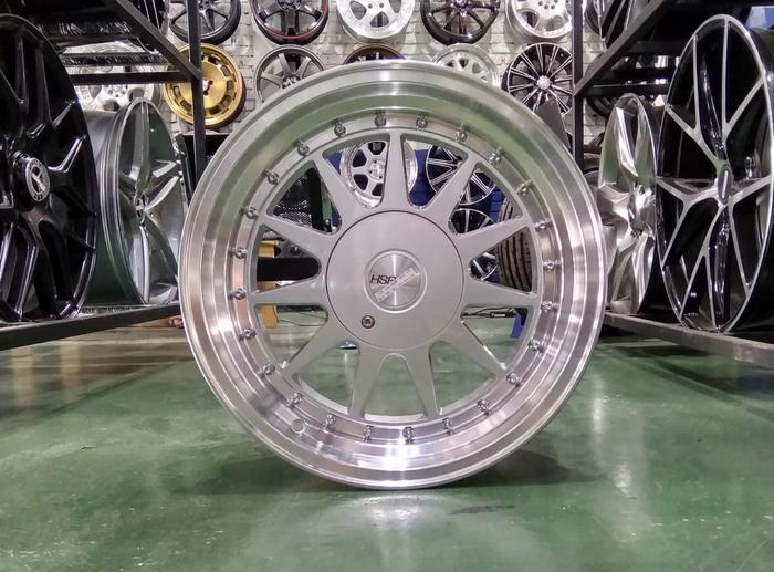 Velg Mobil Ring 15 HSR IKIMASU Lebar Celong 7/8 Lubang 4 Silver Lips