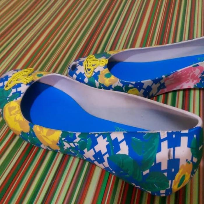 Sepatu melissa vivienne westwood original