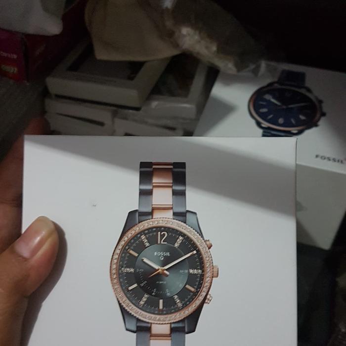 Jam tangan wanita Fossil Q Hybrid 2 Tone Rose Gold FTW5017