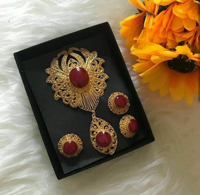 SET BROS ALPAKA AKSESORIS KEBAYA BALI (MATA BROS MERAH) BA 06