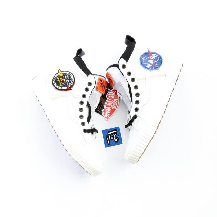 VANS X NASA SK8 HI MTE DX SPACE VOYAGER TRUE WHITE TERMURAH