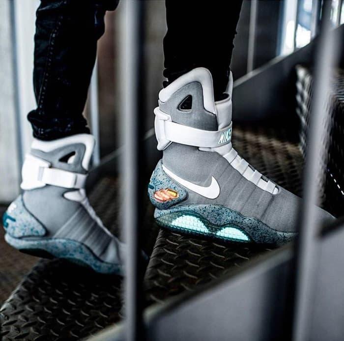 Nike Air Mag Back To The Future UN AUTHORIZED Original / sepatu nike