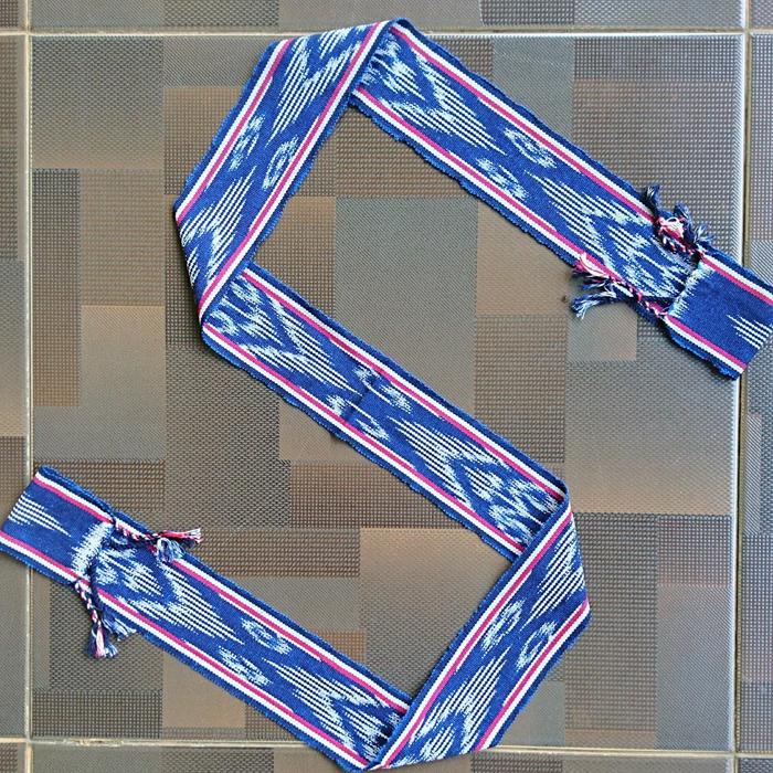tenun ikat kepala ethnic dayak biru 2309