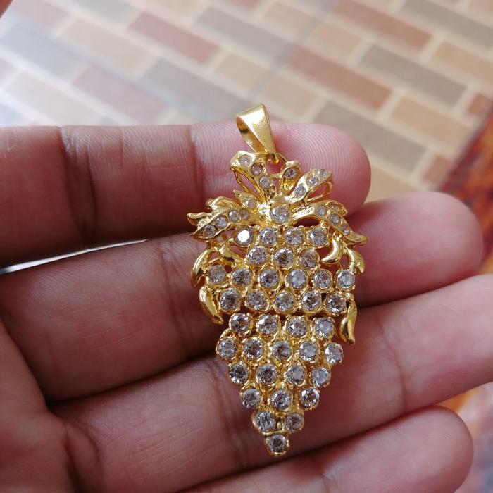 Liontin Bandul Mainan Kalung Model Anggur Permata Halus Lapis Emas 24k Kuning Goldplated