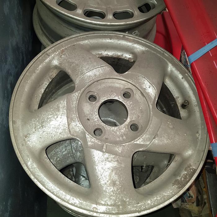 jual velg mitsubishi Galant V6 OEM