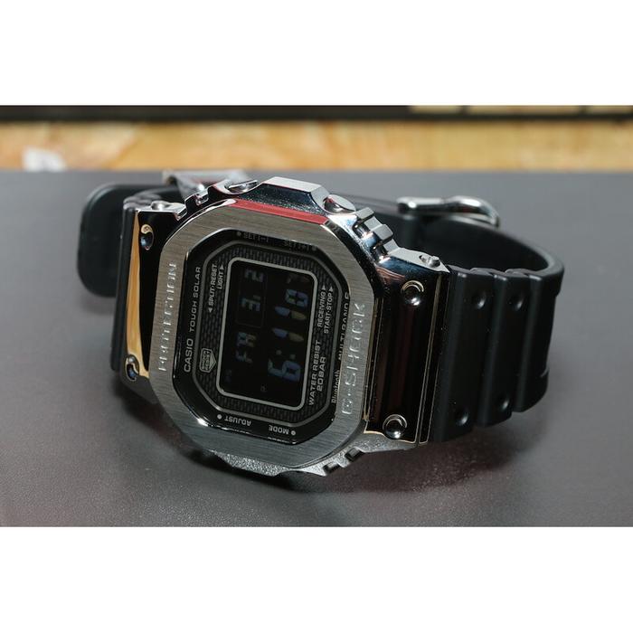 Casio G-Shock GMW-B5000G-1DR Jam Pria Strap Resin - Black