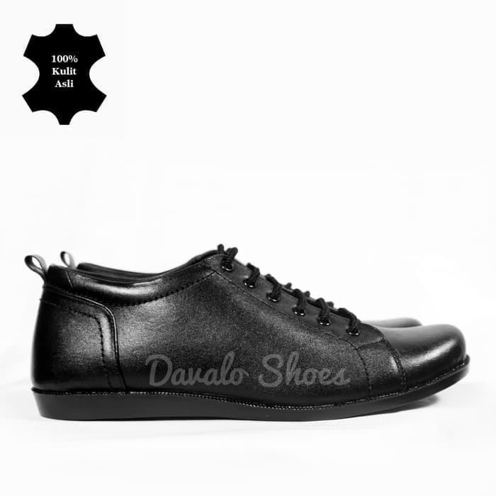 Sepatu Pantofel Pria Davalo Hasper