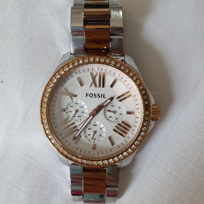 preloved fossil watch. jam tangan wanita fossil