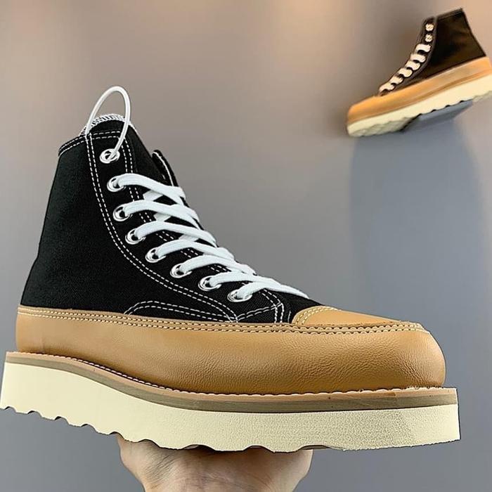 Converse Chuck Taylor boots by addict Vibram in black