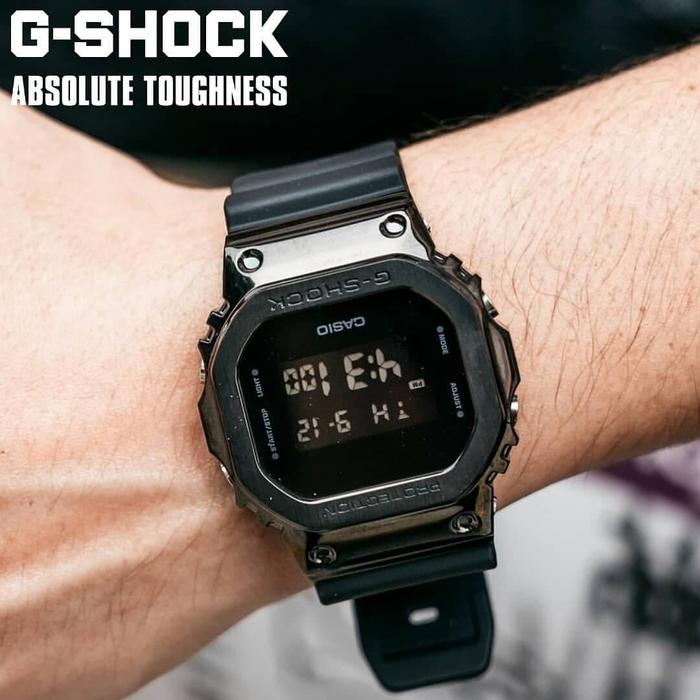 JAM TANGAN PRIA CASIO G-SHOCK GM-5600B-1D ORIGINAL GARANSI RESMI 2TH