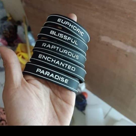 10.000 pcs gelang jozojo