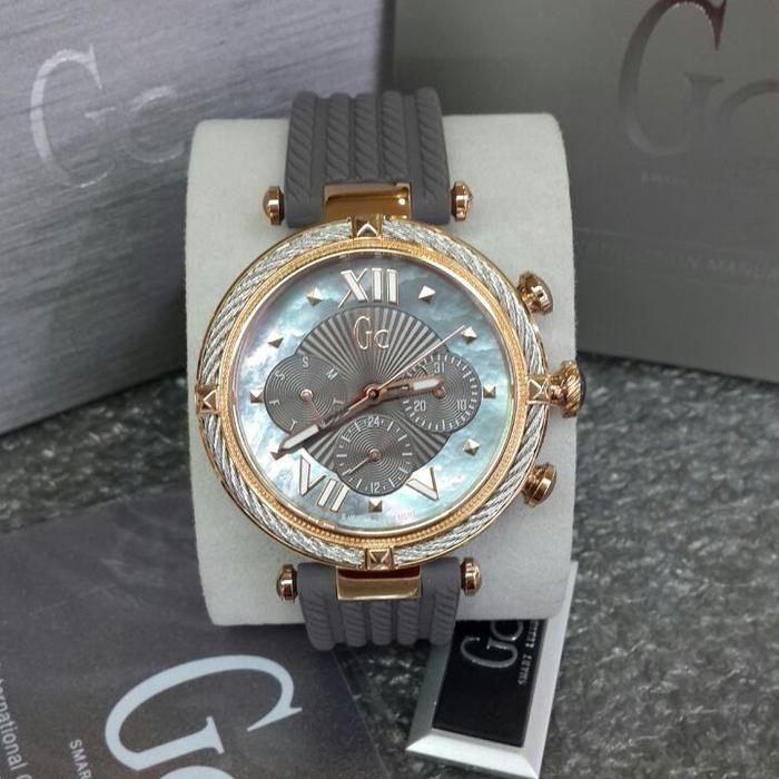 GC Jam Tangan Fashion Wanita Murah Y16006L5 - Tali Karet - Quartz