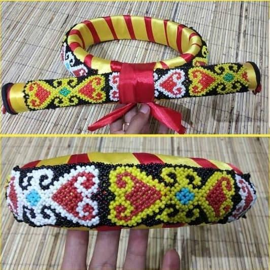 Topi Adat Dayak Bahau