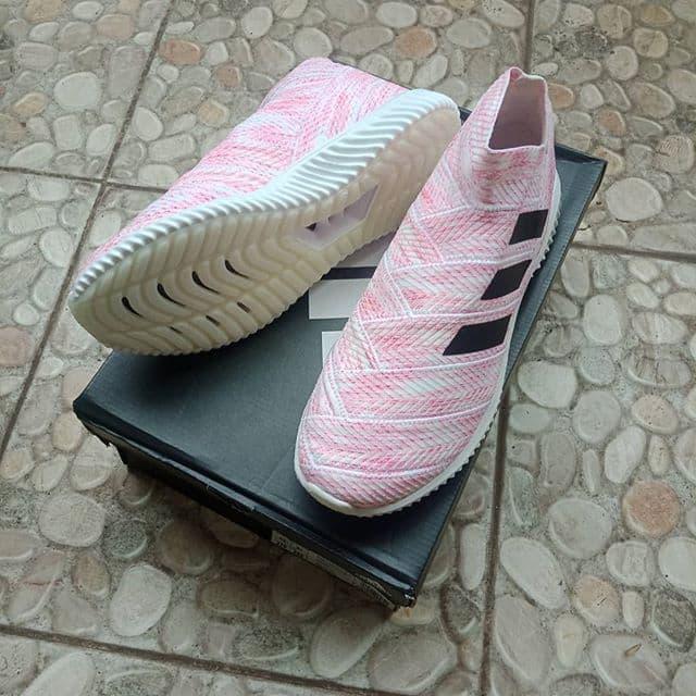 Adidas nemeziz 18.1 TR white pink