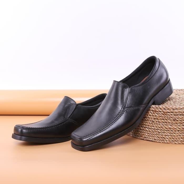 Sepatu Pantofel Pria Slip On Premium Kulit Pull Up Boston Torino Hitam