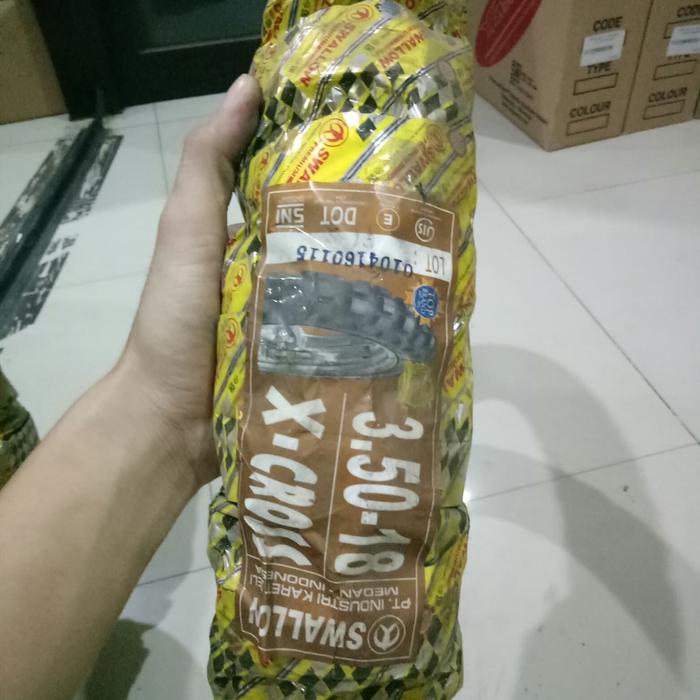 BAN LUAR SWALLOW TIPE X CROSS UKURAN 350 RING 18