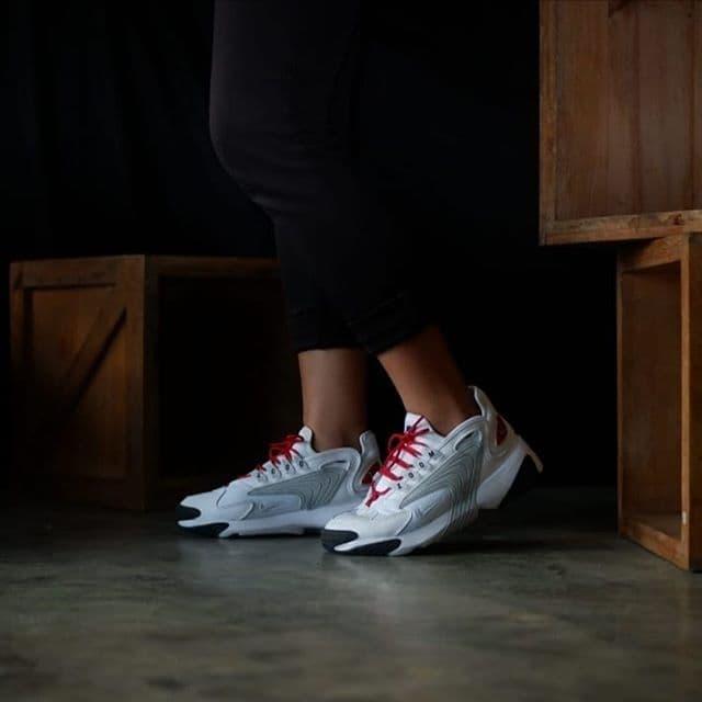 Sepatu Sneakers Nike Air Zoom 2K White Red Original BNIB Murah Diskon