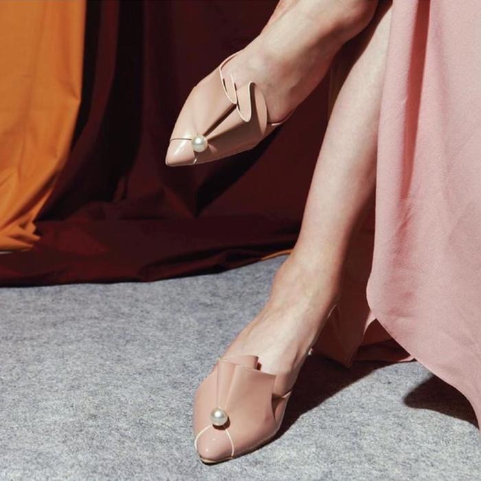 Sepatu Heels Shoes Valencia by Enrica Audrey Mules in Nude Size 37