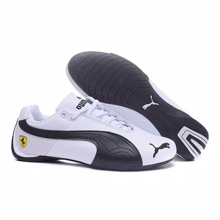 Shoes Sneakers Puma Ferrari