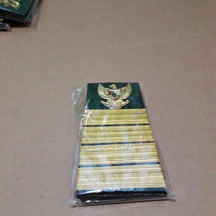 epolet pangkat pelayaran pita emas garuda