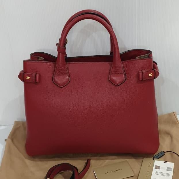 Burberry Banner bag