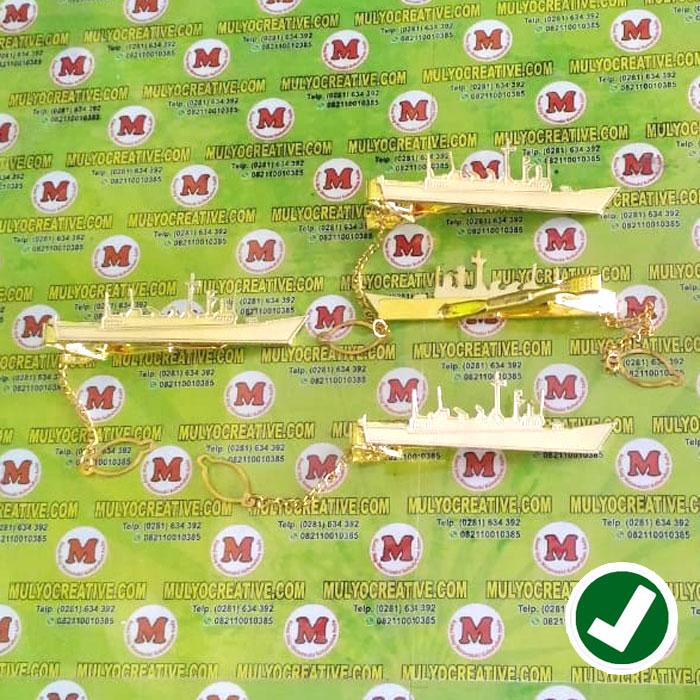 Pin Kapal Laut - Jepit Dasi Kuningan Logo Kapal Laut