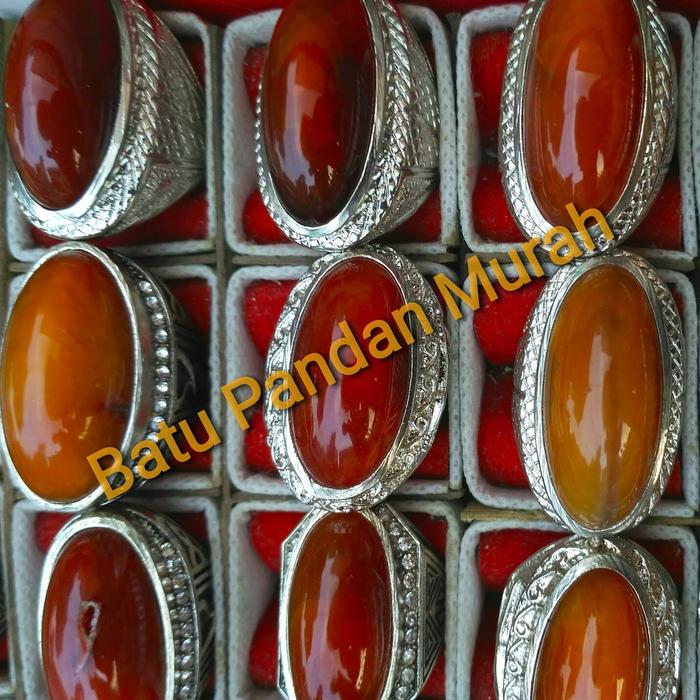 Cincin Batu Pandan Merah Nanas