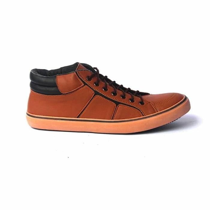 Sepatu kasual semi boots Black master Coklat muda Original Like Vans