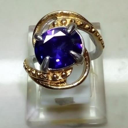 Cincin ring stainless lapis titanium warna emas wanita perempuan batu AMERIKA AMERICAN DIAMOND ungu 
