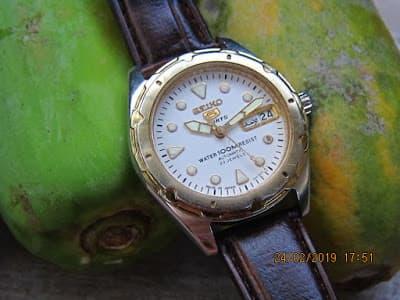 Seiko 5 Sports 7S36-0190 White Dial